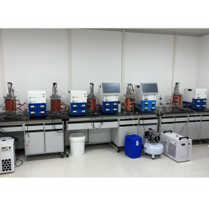 平行生物反应器