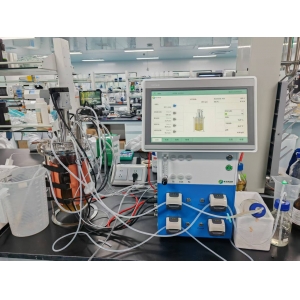 弗卡恩向上海知名CRO公司交付AI反应器